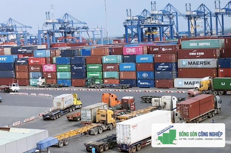 Năm 2022, các ngân hàng tại Việt Nam chỉ tài trợ thương mại cho 21% tổng kim ngạch xuất nhập khẩu. 