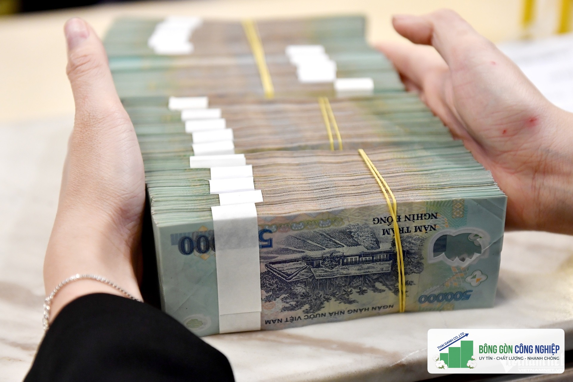 Nghi chủ xưởng gỗ gian lận sau vụ cháy, bảo hiểm vẫn phải trả hơn 20,7 tỷ đồng
