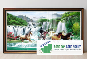 Mẫu tranh bát mã truy phong và phong cảnh thác nước chảy đẹp