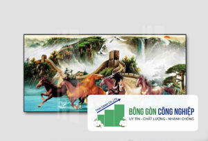 Mẫu tranh bát mã ngựa phi trên sông và núi non vạn lý trường thành